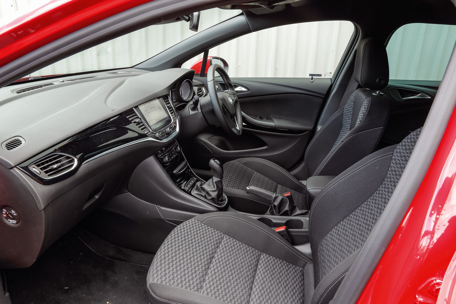 Vauxhall Astra Sports Tourer interior