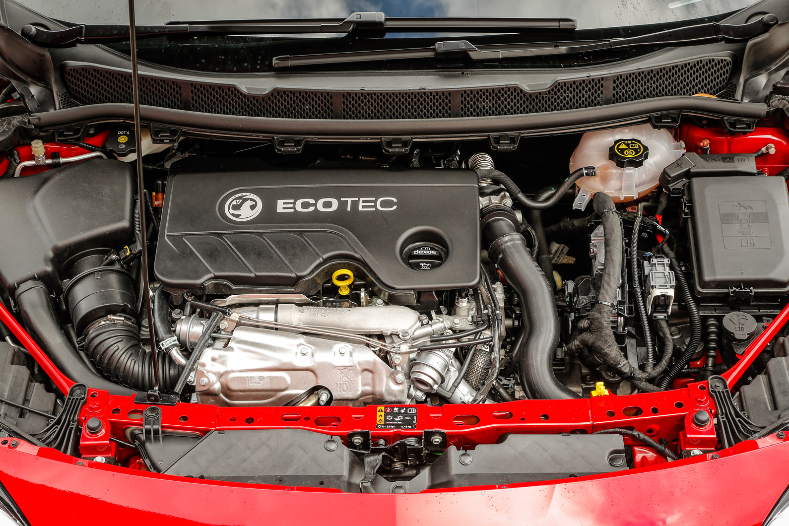 1.6-litre bi-turbo Vauxhall Astra diesel engine