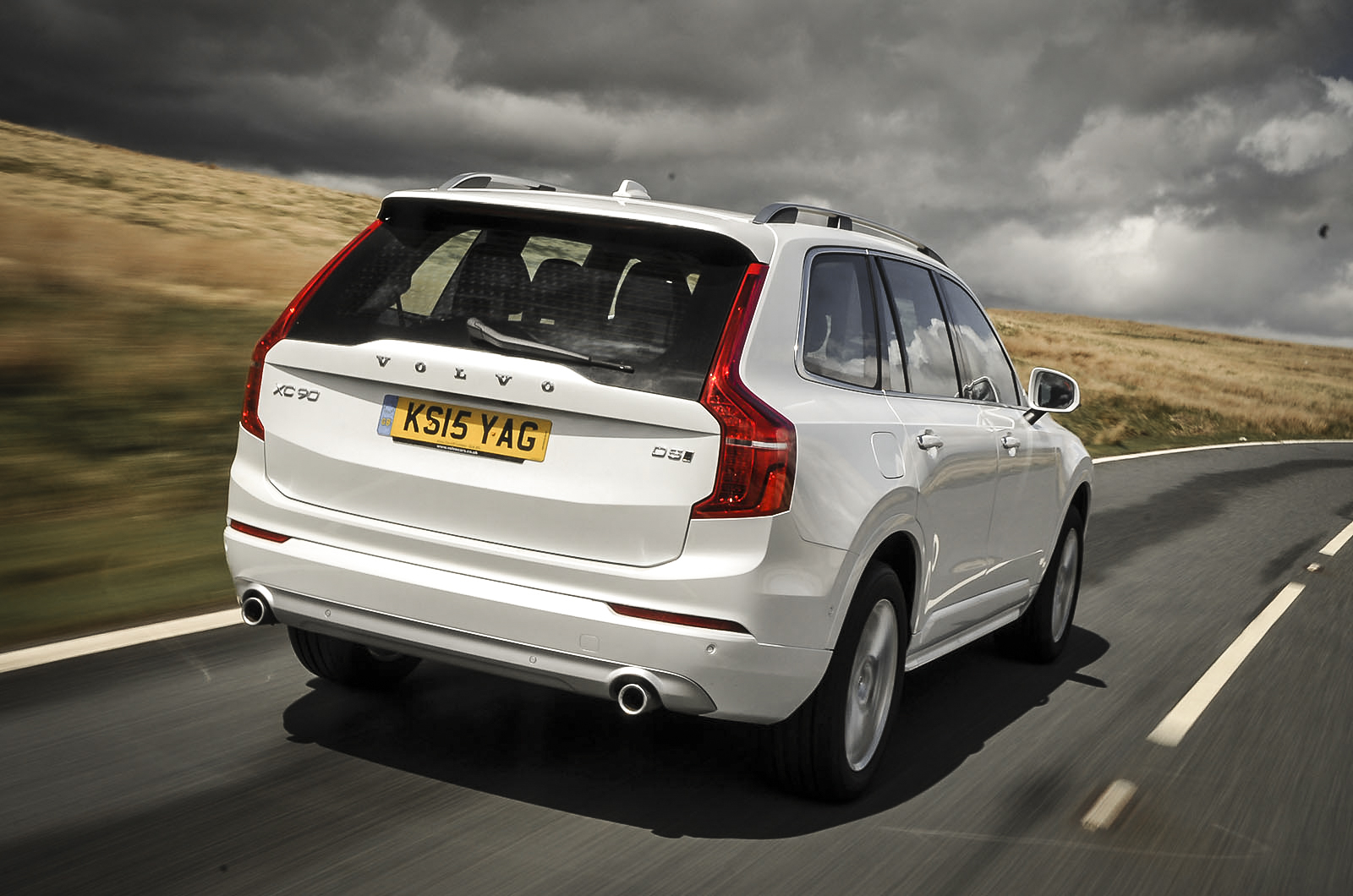 Volvo XC90 rear